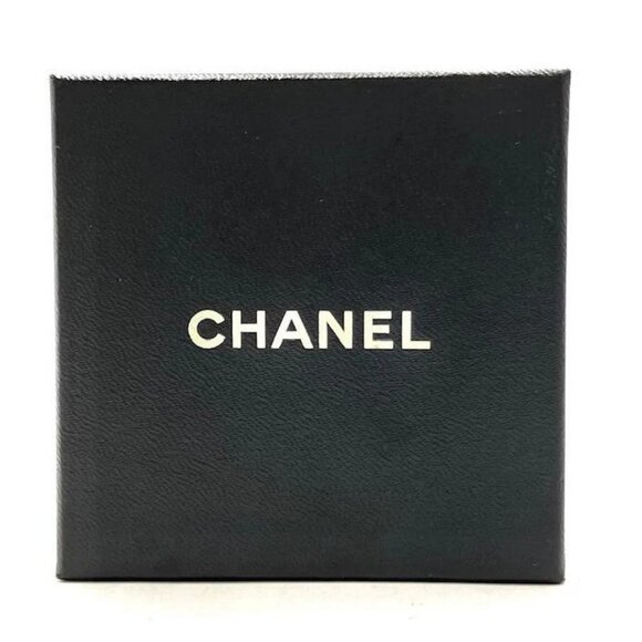 CHANEL CC Logos Heart Dangle Clip-On Earrings Gold Tone 95P Auth w/Box w1142 - Picture 8 of 13